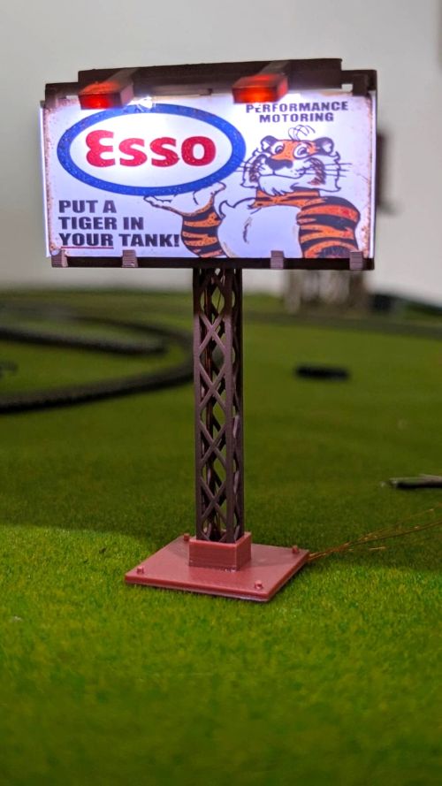 HO /OO Scale Road Side Billboard/ Signage (Lighted) - Image 2