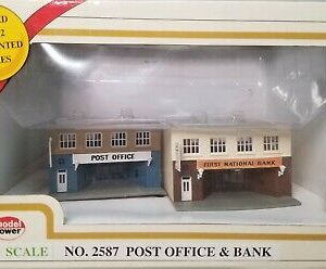 Model Power N Scale Building Kit Post Office & Bank