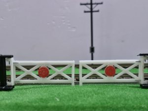 HO/OO Scale Railway Crossing Gate (4 Gates)