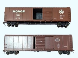 HO Scale Box Car/ Wagon (2 Nos Pre-owned)