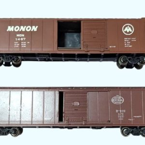 HO Scale Box Car/ Wagon (2 Nos Pre-owned)