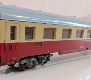 HO Scale Lima Trans Europe Express FS Passenger Coach - 61 (PRE-OWNED)