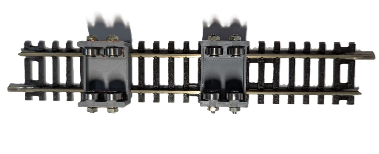 HO Scale Locomotive Treadmill/ Rolling Road (Pack of 2) - Image 2