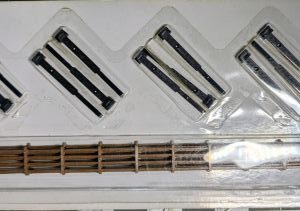 Hornby OO Scale R537 Fence Pack